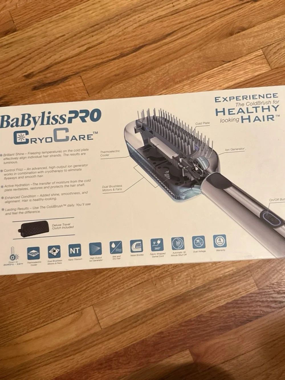 BaByliss PRO CryoCare ColdBrush - Silver and Blue Accents